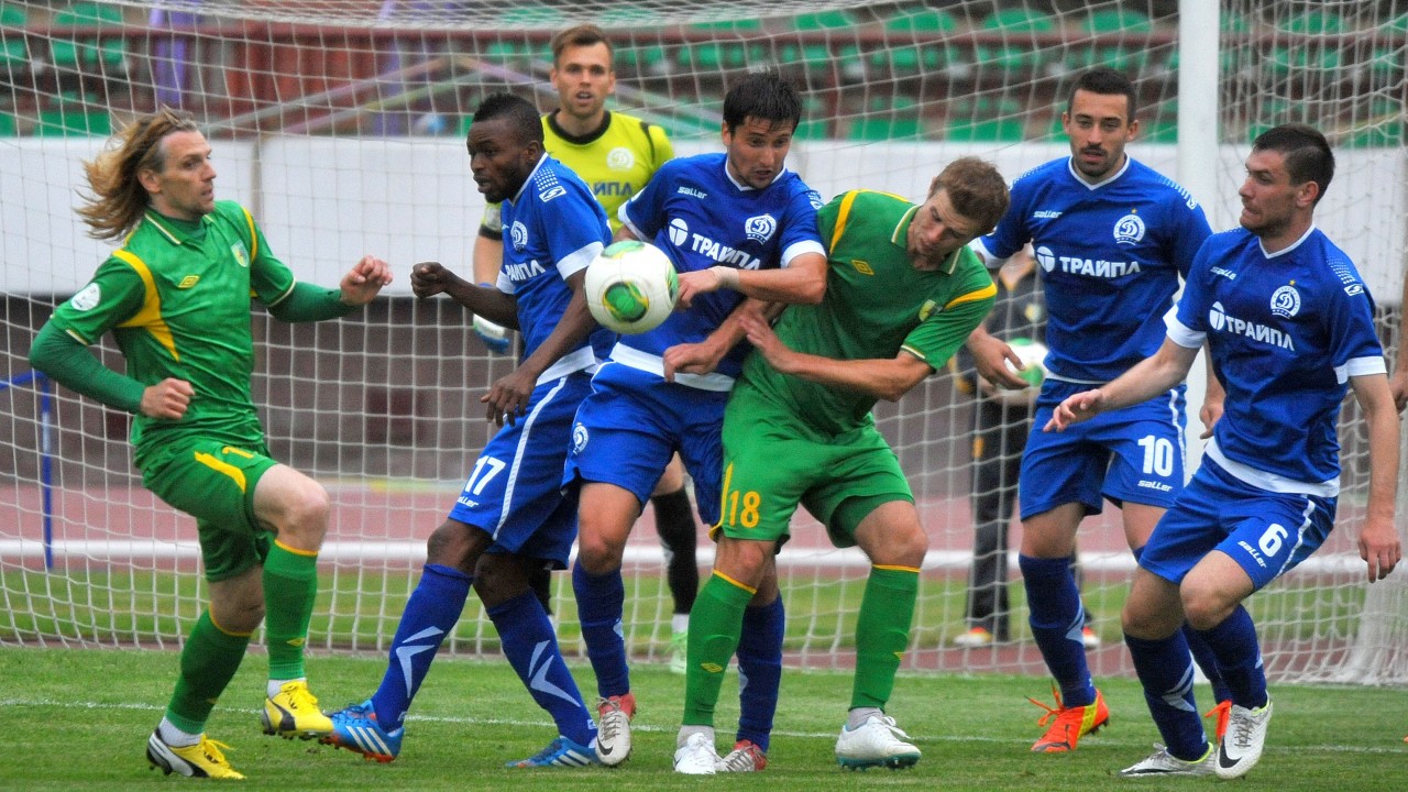 Dinamo Minsk in action during the Belarus Cup
